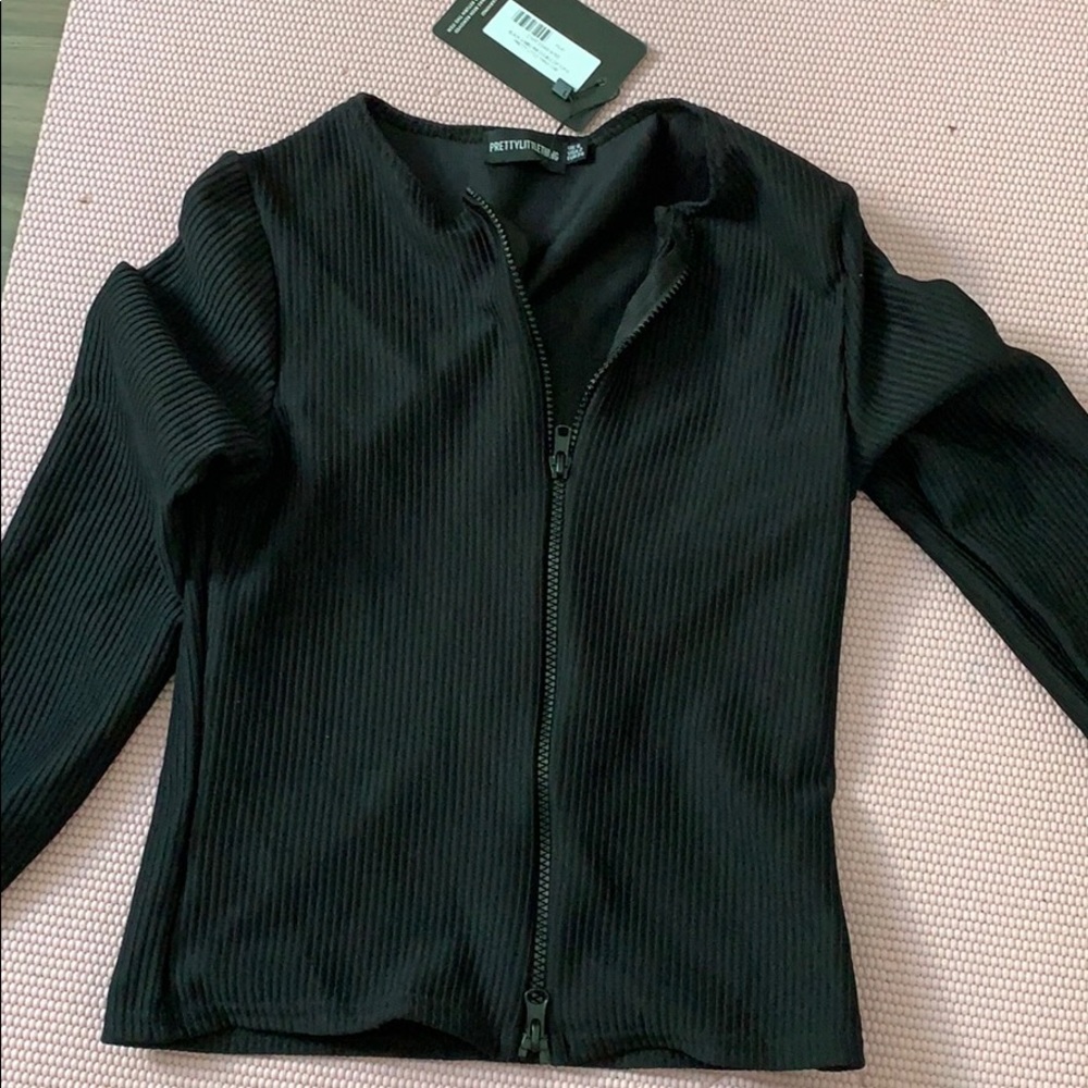 Black double zip long sleeve